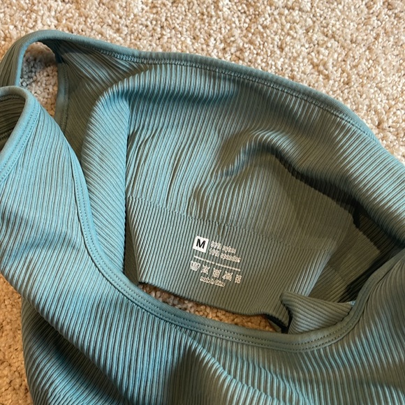 Amazon Ribbed Sports Bra - Picture 5 of 5